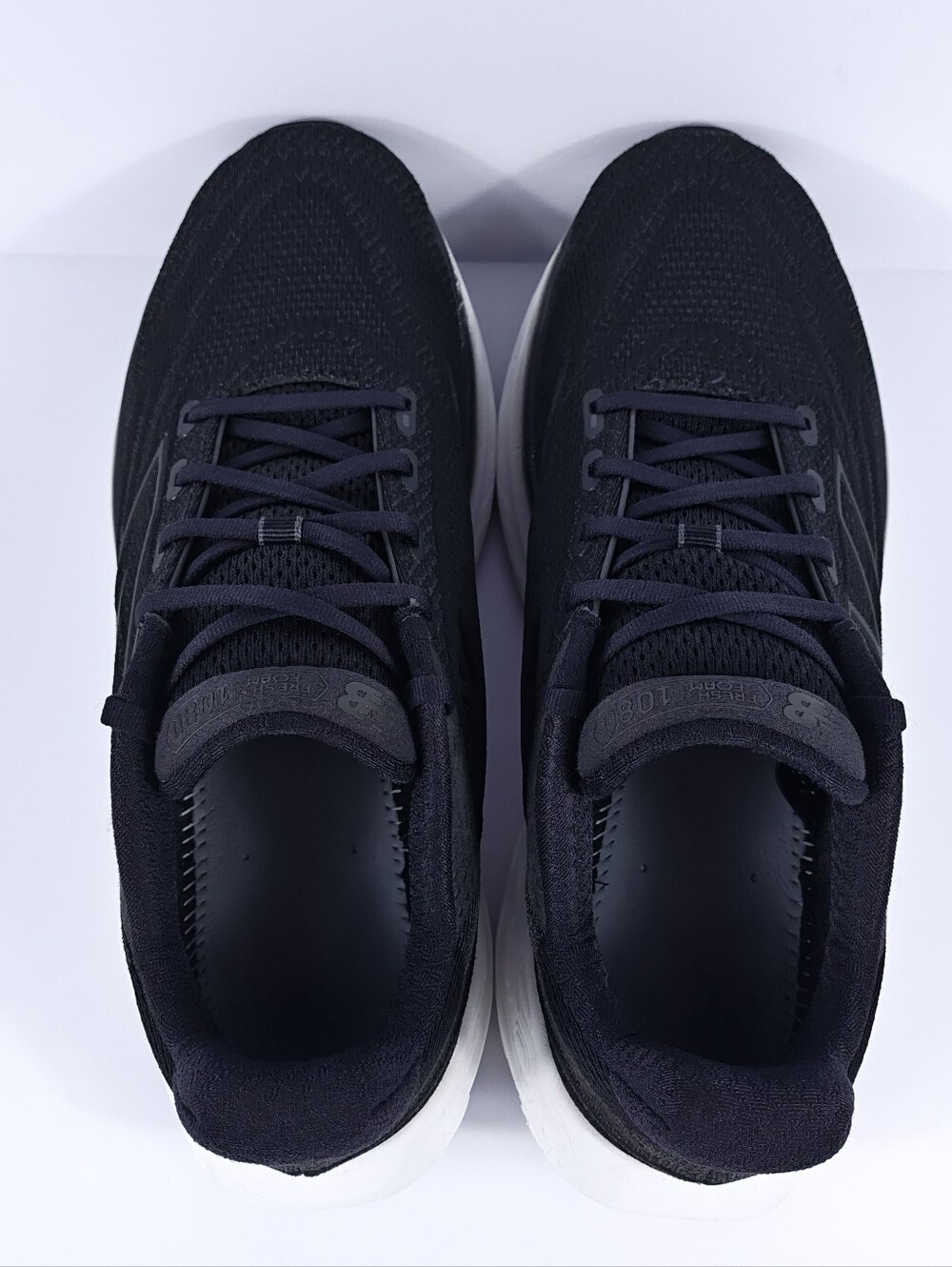 New Balance 1080 v13 Mens 12.5 Wide 2E Max Cushion Road Running Shoes Black - Picture 16 of 16